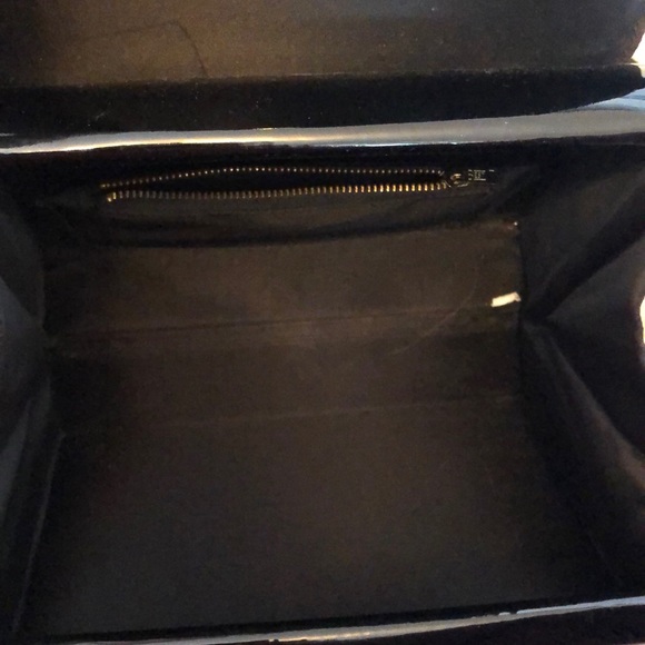 Black Vintage Purse - Picture 6 of 10